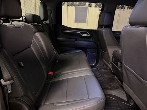 Used 2023 GMC Sierra 1500 SLT w/ SLT Premium Package image 20