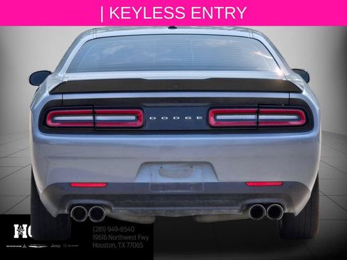 Used 2022 Dodge Challenger R/T w/ Blacktop Package RWD image 5