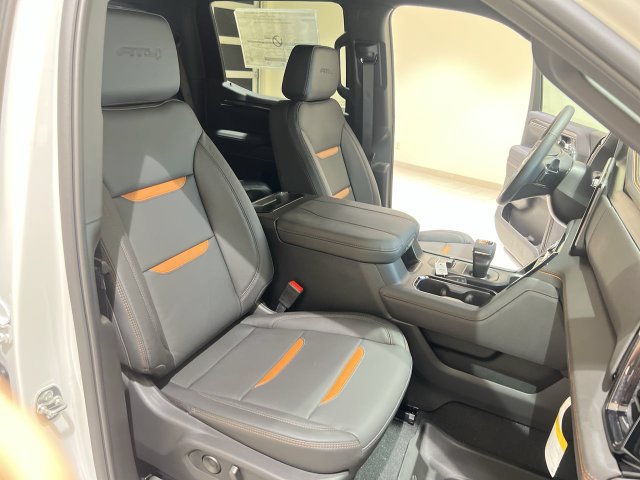 New 2026 GMC Sierra 1500 AT4 w/ AT4 Premium Package AWD/4WD image 24
