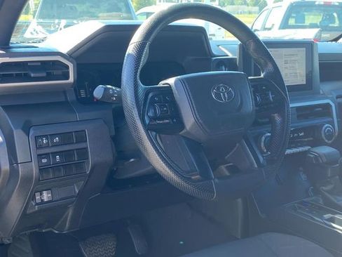Used 2024 Toyota Tacoma SR image 7