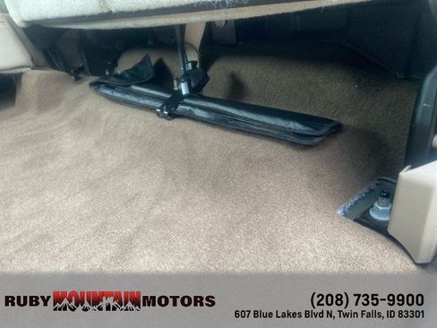Used 2015 GMC Sierra 3500 SLT AWD/4WD image 23