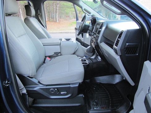 Used 2015 Ford F150 XLT w/ Equipment Group 302A Luxury image 22