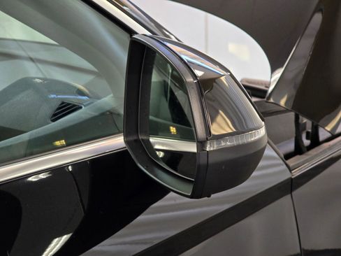 Used 2018 Audi Q5 2.0T Premium Plus w/ Premium Plus Package image 30