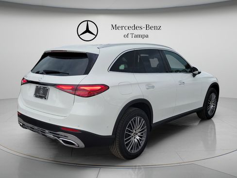 Certified 2026 Mercedes-Benz GLC 300 image 3