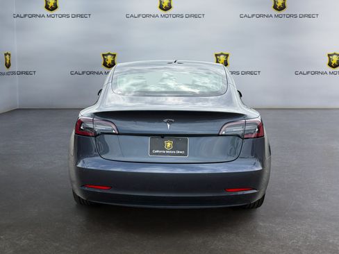 Used 2019 Tesla Model 3 Standard Range Plus RWD image 4