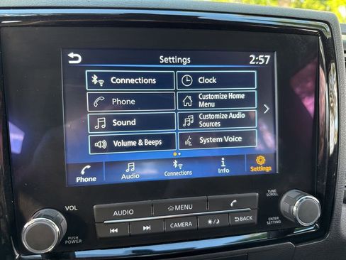 Used 2023 Nissan Frontier SV w/ Midnight Edition Package image 31