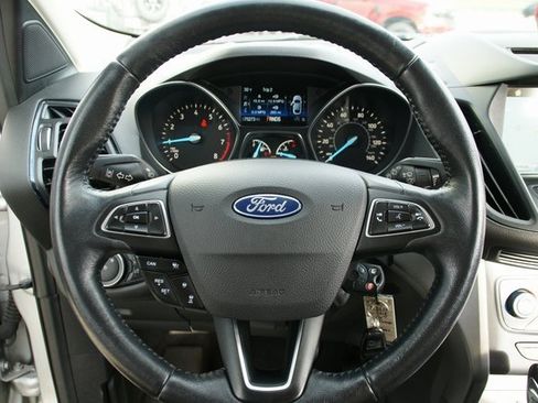 Used 2018 Ford Escape SEL w/ Ford Safe & Smart Package image 19