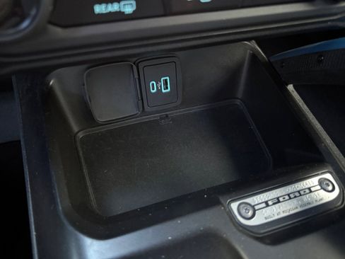 Certified 2022 Ford Bronco Black Diamond image 23