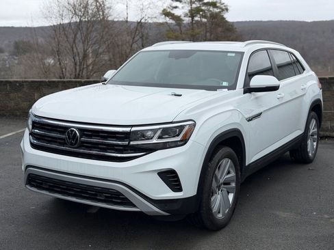 Used 2023 Volkswagen Atlas Cross Sport SE image 1