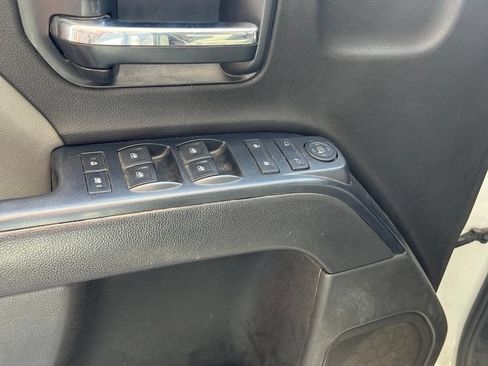 Used 2016 Chevrolet Silverado 2500 W/T w/ WT Convenience Package AWD/4WD image 13
