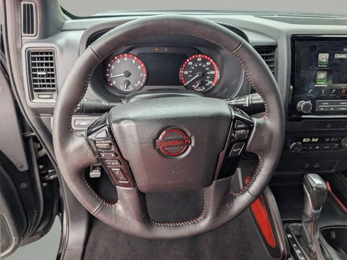 Used 2022 Nissan Frontier PRO-4X w/ Off-Road Protection Package AWD/4WD image 20