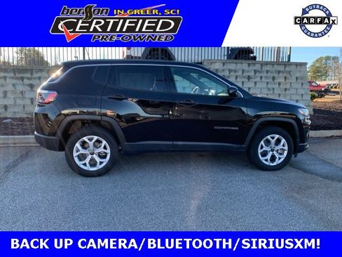 Used 2025 Jeep Compass Sport image 1