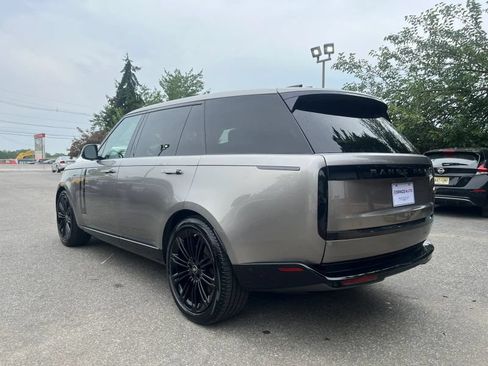 Used 2023 Land Rover Range Rover Long Wheelbase Autobiography AWD/4WD image 5