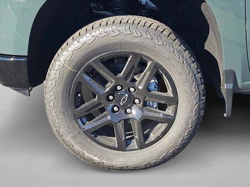 New 2026 Chevrolet Silverado 1500 Custom Trail Boss w/ Dark Appearance Package image 10