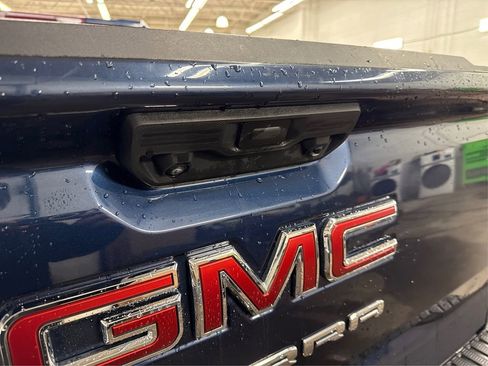 Used 2023 GMC Sierra 1500 Pro w/ Pro Value Package AWD/4WD image 16