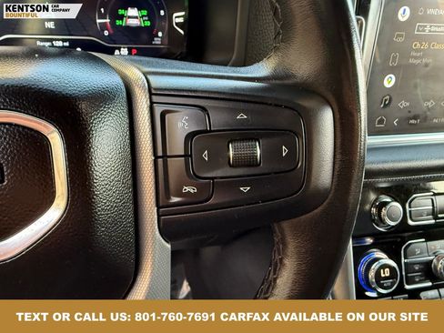 Used 2022 GMC Yukon XL Denali image 18