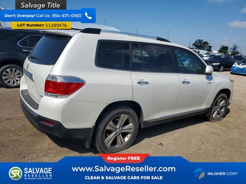 Used 2012 Toyota Highlander Limited w/ Tow Pkg AWD/4WD image 4
