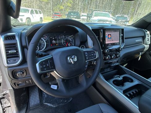 New 2026 RAM 1500 Big Horn AWD/4WD image 21