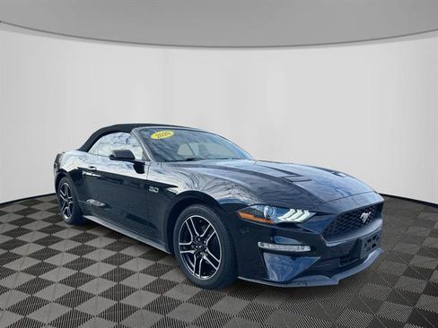 Used 2020 Ford Mustang Premium image 3