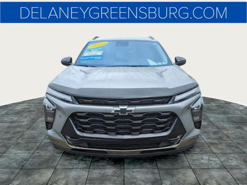 Certified 2025 Chevrolet Trax ACTIV w/ Sunroof Package FWD image 8