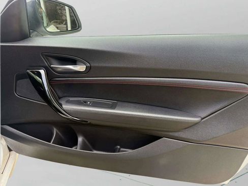 Used 2020 BMW 230i xDrive Convertible w/ Premium Package image 10