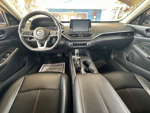 Used 2021 Nissan Altima 2.5 SR FWD image 16