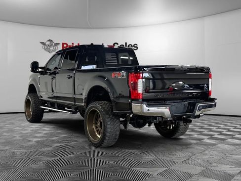 Used 2019 Ford F250 Lariat w/ Lariat Ultimate Package image 5