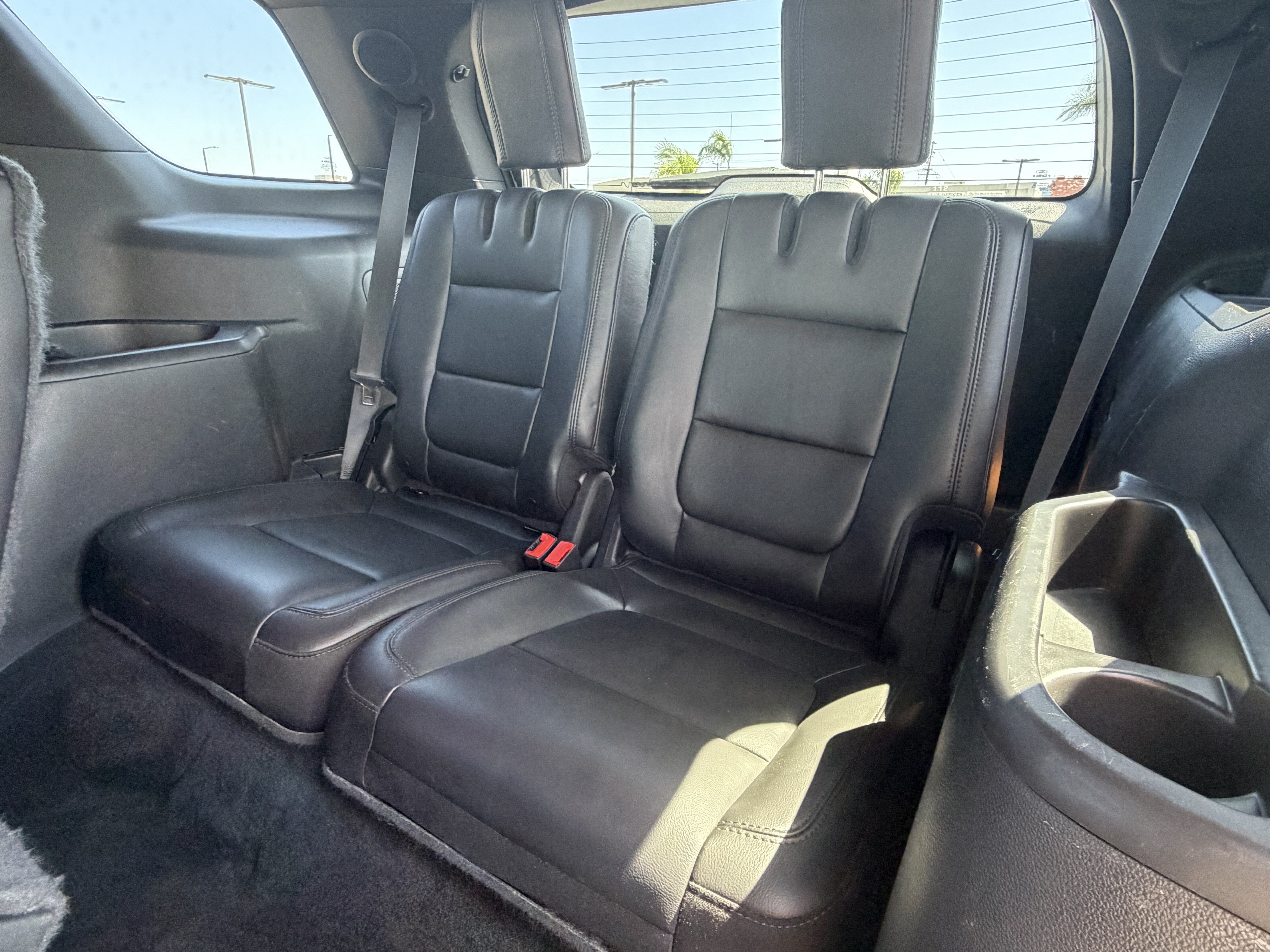 Used 2015 Ford Explorer Limited w/ Equipment Group 301A FWD image 29