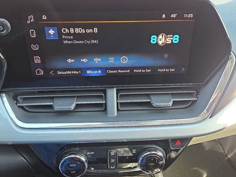 New 2026 Chevrolet Trax LT w/ LT Convenience Package image 11