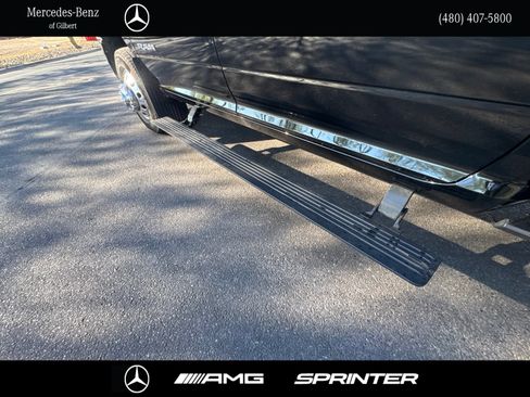 Used 2026 RAM 3500 Laramie AWD/4WD image 13