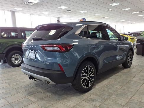 New 2024 Ford Escape SE w/ PHEV Premium Package image 5