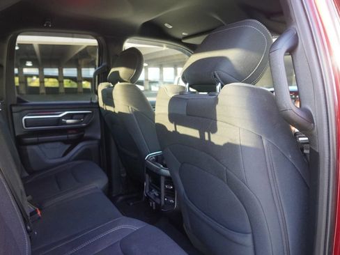 Used 2019 RAM 1500 Big Horn AWD/4WD image 30