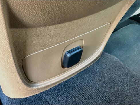 Used 2018 Buick LaCrosse Essence FWD image 27