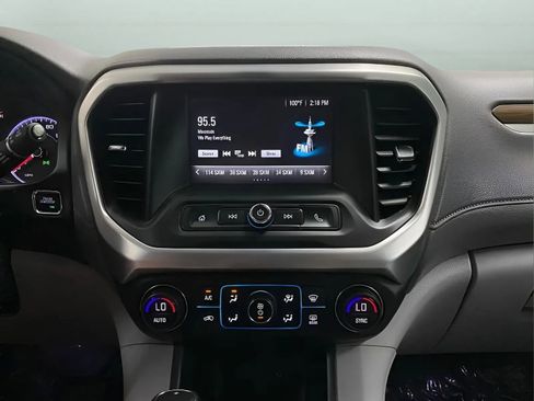 Used 2017 GMC Acadia SLE w/ LPO, Cargo Package FWD image 19