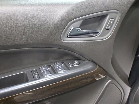 Certified 2018 GMC Canyon SLT w/ Driver Alert Package image 15