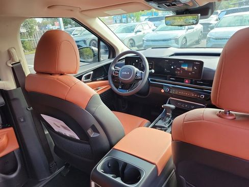 New 2026 Kia Carnival SX Prestige image 13