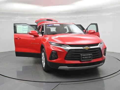 Used 2022 Chevrolet Blazer LT image 29