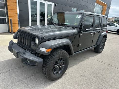 Used 2022 Jeep Wrangler Unlimited Sport AWD/4WD image 2