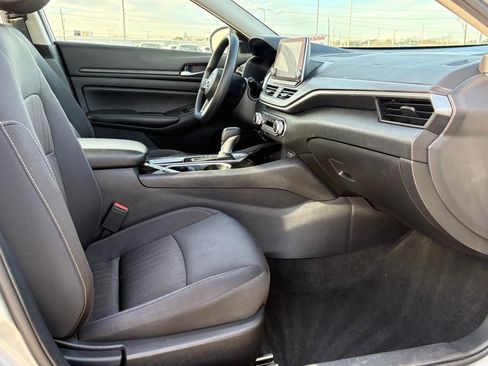 Certified 2024 Nissan Altima 2.5 SV image 42