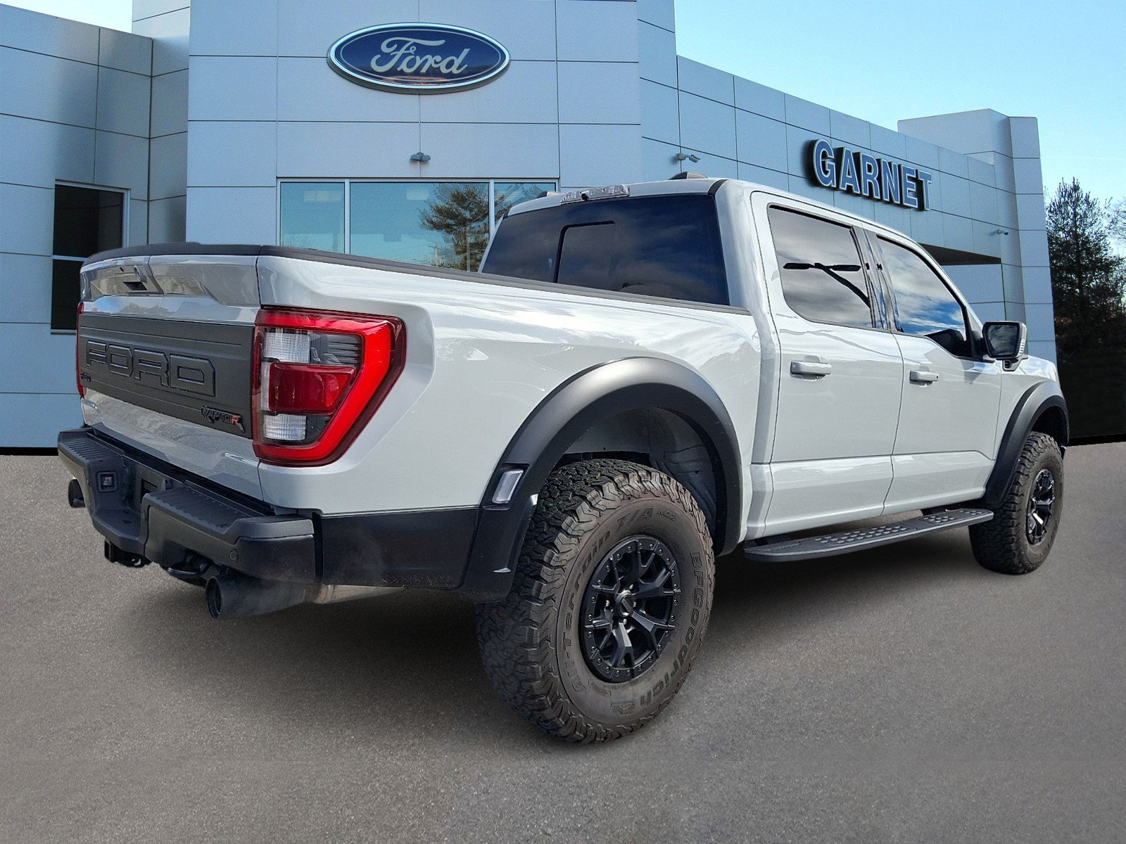 Used 2023 Ford F150 Raptor w/ Equipment Group 802A Raptor R AWD/4WD image 8