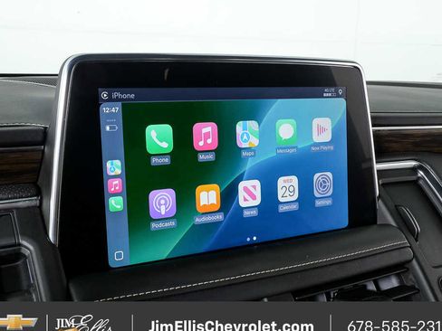 Used 2021 Chevrolet Tahoe Premier AWD/4WD image 16