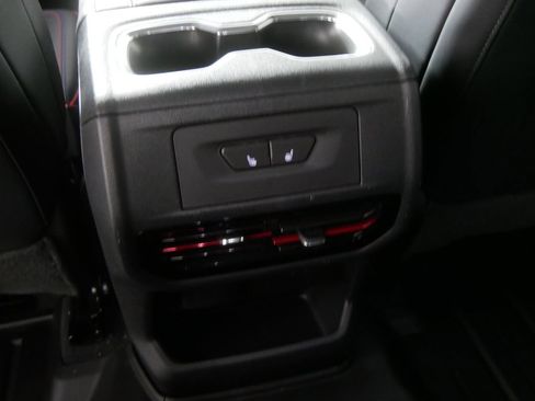 Used 2025 Chevrolet Silverado EV RST AWD/4WD image 20