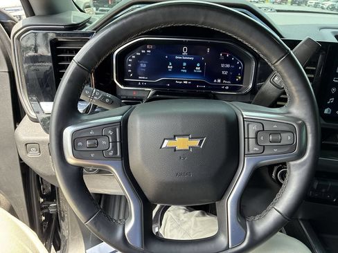 Used 2024 Chevrolet Silverado 2500 LTZ w/ LTZ Plus Package AWD/4WD image 14