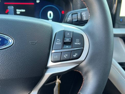 New 2026 Ford Explorer Active w/ Active Comfort Package image 22