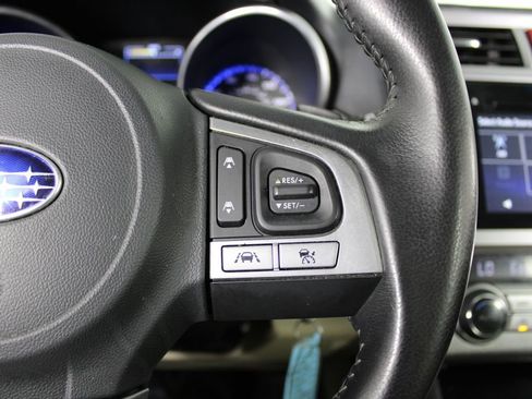 Used 2017 Subaru Outback 2.5i Premium image 26