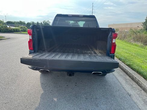 Used 2022 Chevrolet Silverado 1500 RST AWD/4WD image 11