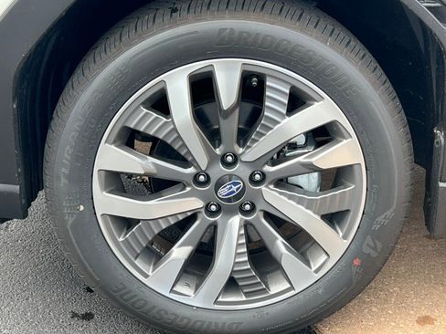 New 2025 Subaru Forester Touring image 6