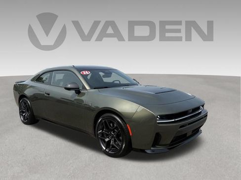 Used 2026 Dodge Charger Scat Pack AWD/4WD image 5