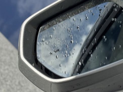 Used 2019 Chevrolet Blazer LT image 17