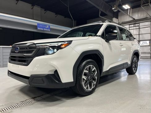 Used 2026 Subaru Forester AWD/4WD image 3